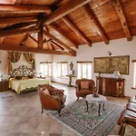 Bed & Breakfast La Casa Di Alice 4*