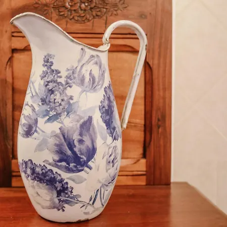 La Casa Di Alice Nocleg ze śniadaniem 4*