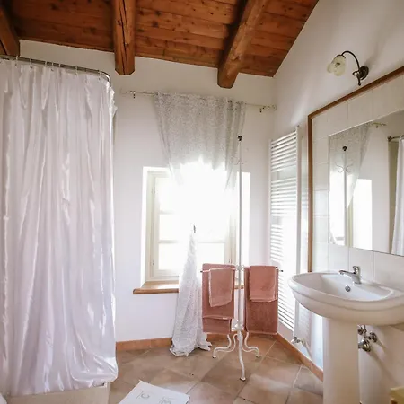 La Casa Di Alice Couette-café 4*