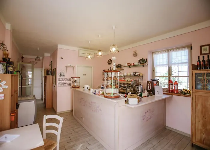 La Casa Di Alice 4* Villa San Secondo